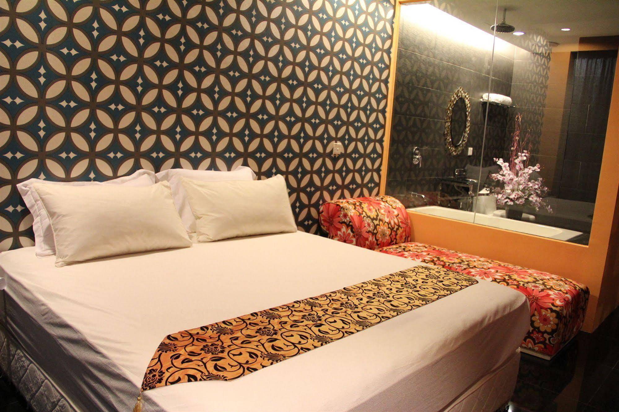 Love Inn Boutique Hotel Kuala Lumpur Kültér fotó