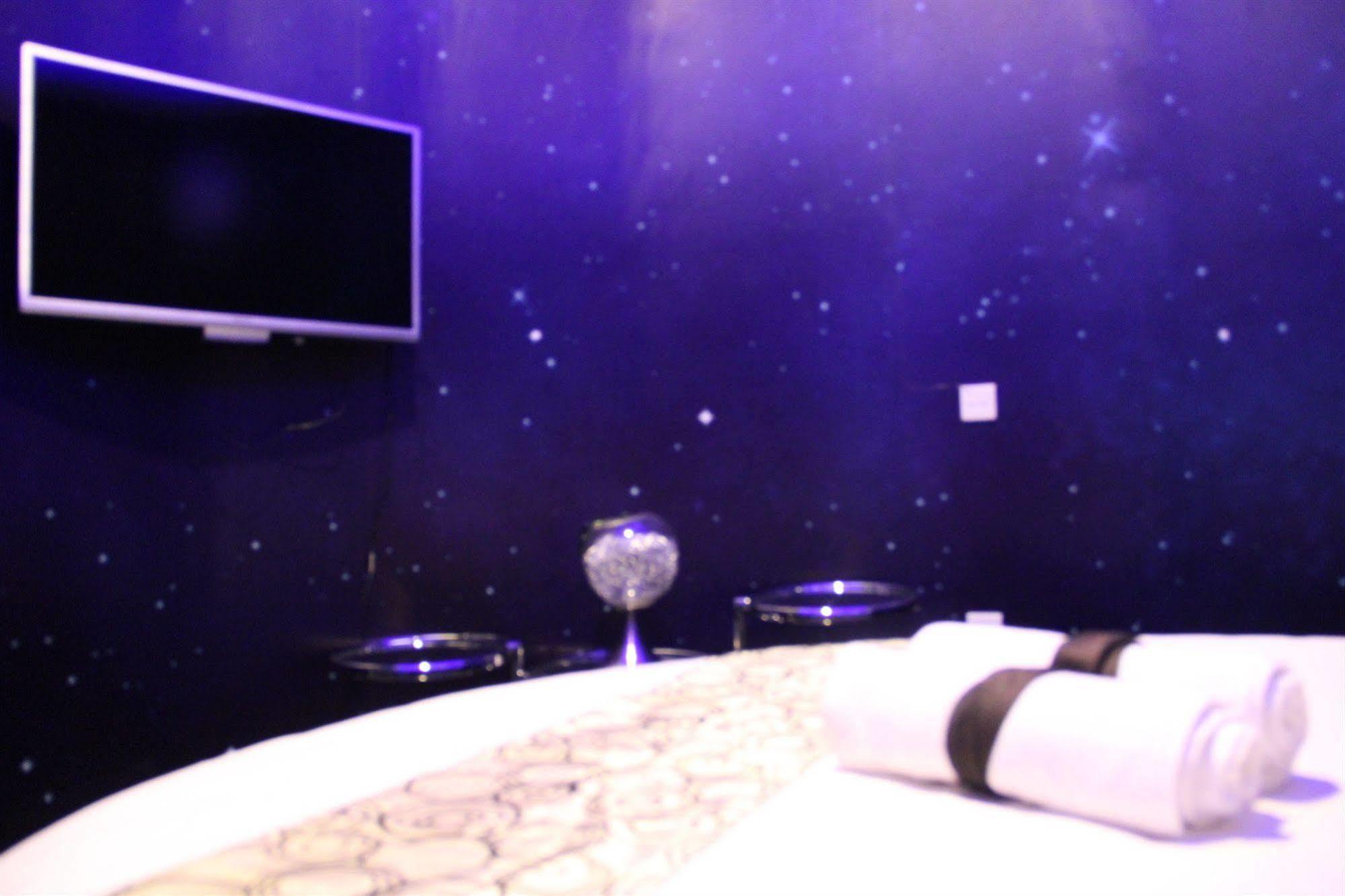 Love Inn Boutique Hotel Kuala Lumpur Kültér fotó
